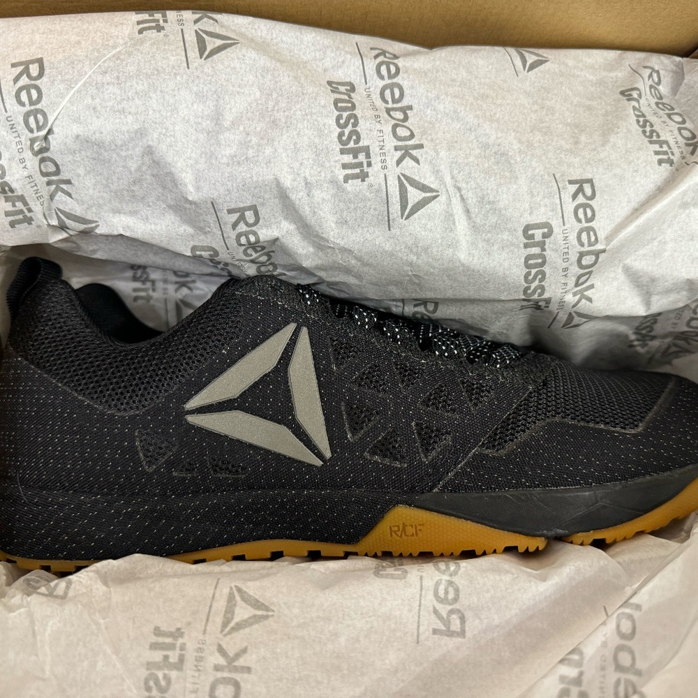 NEW IN BOX NWT Men's Reebok Nano 6 Size 8.5 Black Shoes with Rubber Outsole